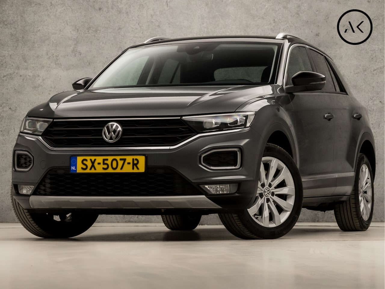 Volkswagen T-Roc - 1.5 TSI Sport 150Pk (VIRTUAL COCKPIT, APPLE CARPLAY, CLIMATE, ADAPTIVE CRUISE, SPORTSTOELE - AutoWereld.nl