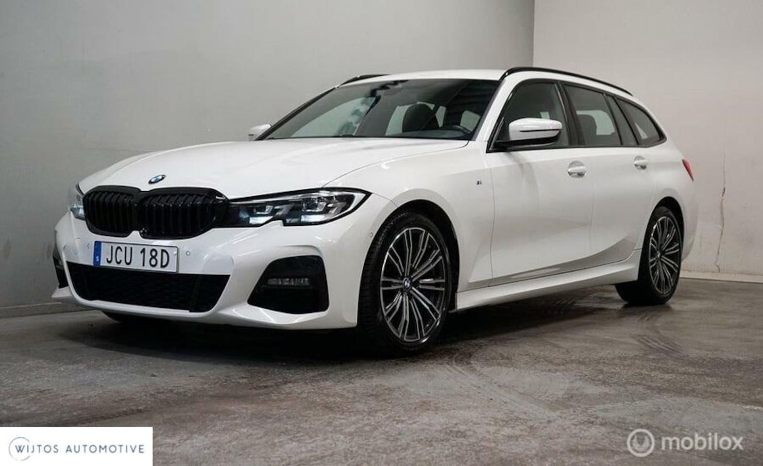 BMW 3-serie Touring - 320d xDrive M Sport 320d xDrive M Sport, trekhaak, standkach - AutoWereld.nl