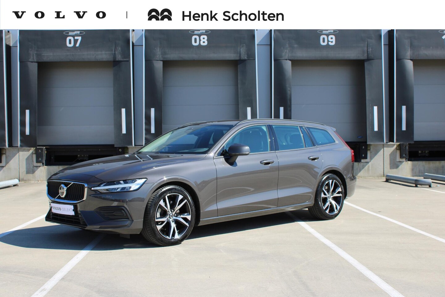Volvo V60 - B3 AUT7 163PK Essential Edition, - AutoWereld.nl