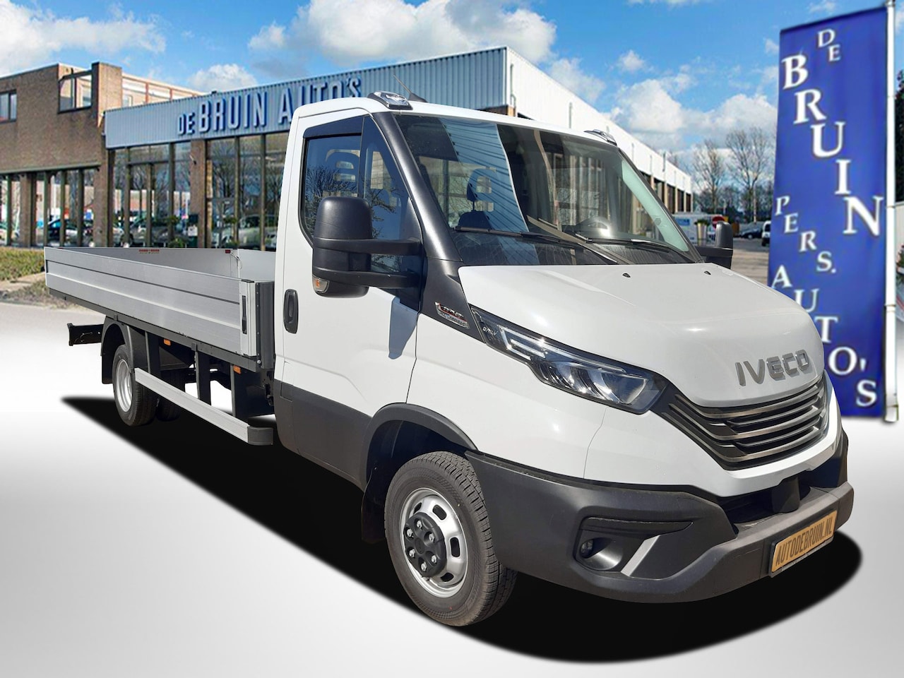 Iveco Daily - 35C18 3.0d Autm. 3500 Kg Trekhaak Airco Cruisecontrol XXL Laadbak 4.87 Lang - AutoWereld.nl