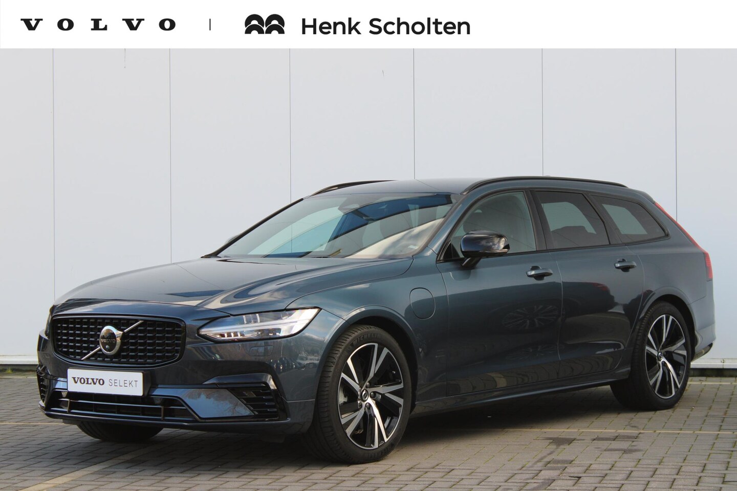 Volvo V90 - T6 350PK AWD Plus Dark | Long Range | 360 Camera | Luxe Lederen Bekleding | Stoel&Stuurver - AutoWereld.nl