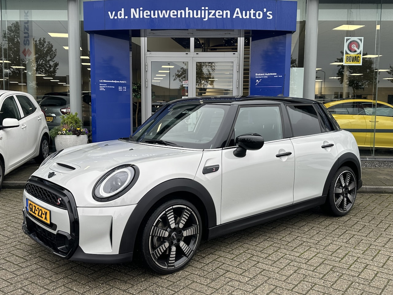 MINI Cooper S - Mini 2.0 Classic | Navi | Camera | Cruise | Info Bas 0492588982 - AutoWereld.nl