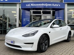 Tesla Model 3 - Standard RWD Plus |Camera| Keyles| € 2000, - Inruilpremie | Info Jeroen: 0492-588 980