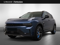 Lynk & Co 01 - | Rijklaar | 360° camera | Panoramadak |