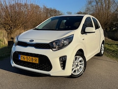 Kia Picanto - 1.0 CVVT ComfortPlusLine Navigator / Airco / Navigatie / Camera / Cruise Control / Trekhaa