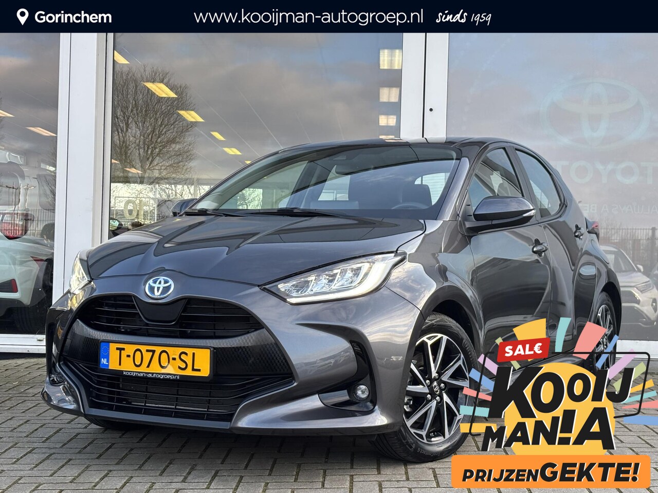 Toyota Yaris - 1.5 Hybrid Dynamic | 1e Eigenaar | Nieuw Geleverd & Onderhouden  | Parkeersensoren achter - AutoWereld.nl