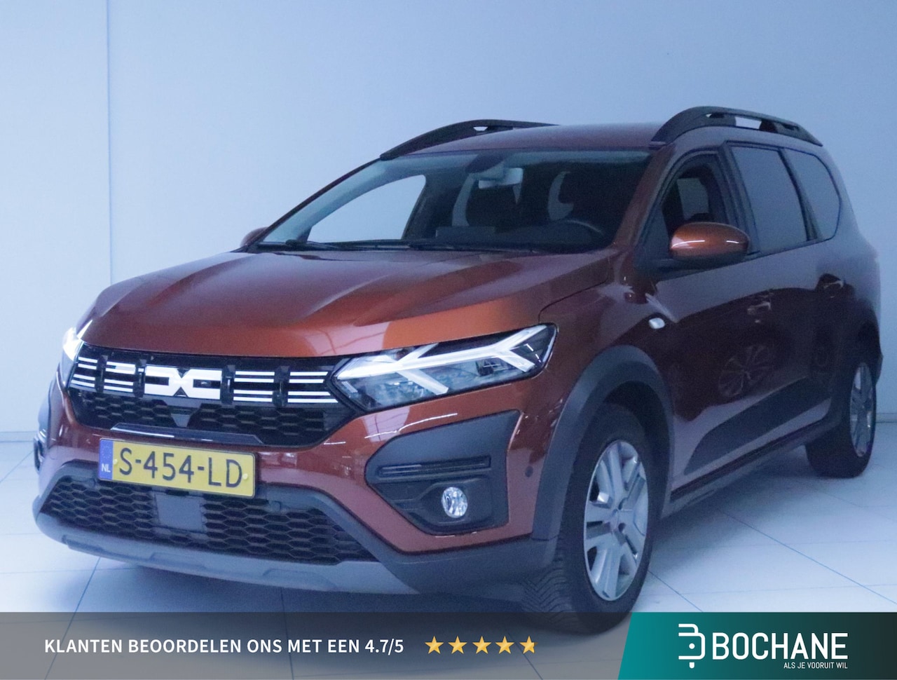 Dacia Jogger - 1.0 TCe 110 Expression 7p. Airco/Navi/Camera - AutoWereld.nl