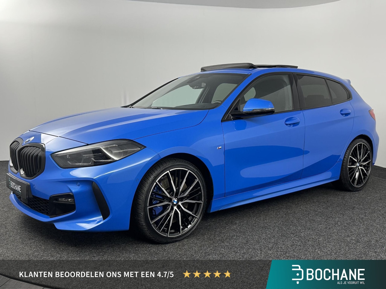 BMW 1-serie - 118i Business Edition Plus | M-Sport | Panoramadak | Sportstoelen | Trekhaak - AutoWereld.nl