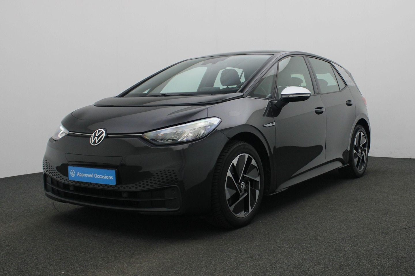 Volkswagen ID.3 - First 58 kWh 204 pk | Navigatie | Stuur-/stoelverwarming | Parkeersensoren voor/achter | A - AutoWereld.nl