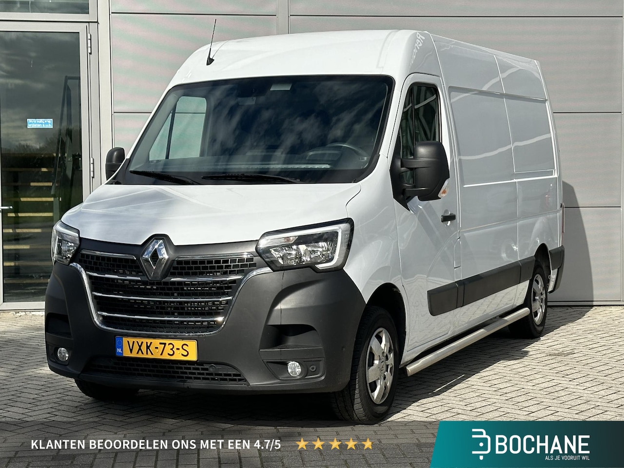 Renault Master - 2.3 dCi 135 T35 L2H2 Work Edition | AIRCO | NAVIGATIE | PARKEER SENSOREN VOOR + ACHTER | T - AutoWereld.nl