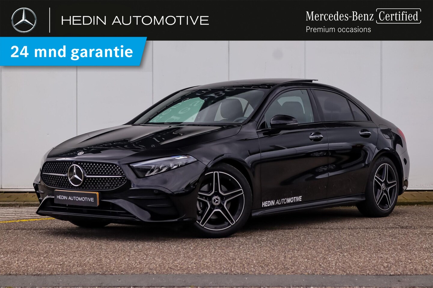 Mercedes-Benz A-klasse - A 180 Limousine Automaat Star Edition AMG Line | Nightpakket | Panoramadak | Sfeerverlicht - AutoWereld.nl