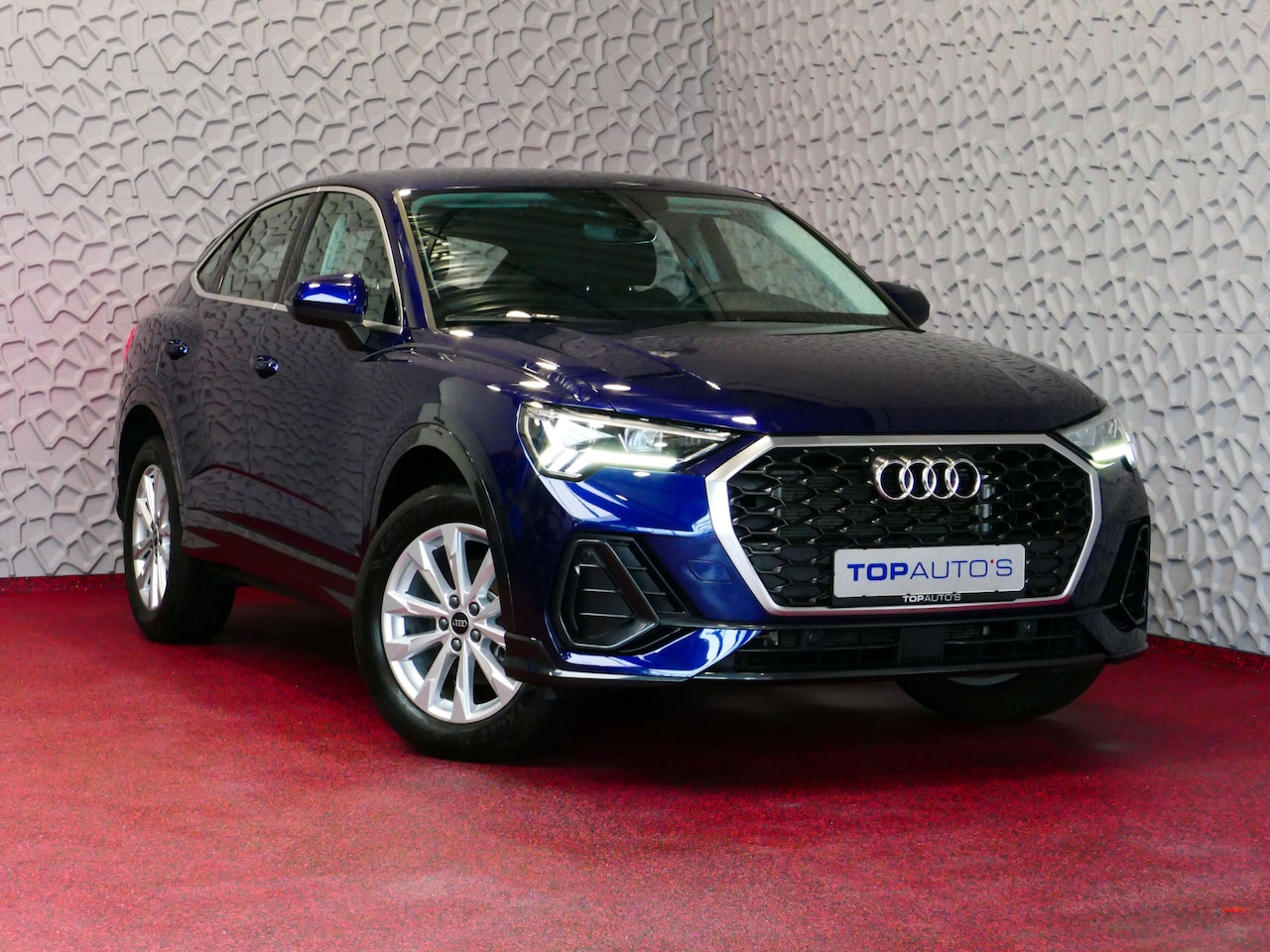 Audi Q3 Sportback - 35 TFSI SPORT LINE CARPLAY NAVI LED ECC PDC LMV ADAP.CRUISE STOELVERW. KEYLESS 07/2023 "Au - AutoWereld.nl