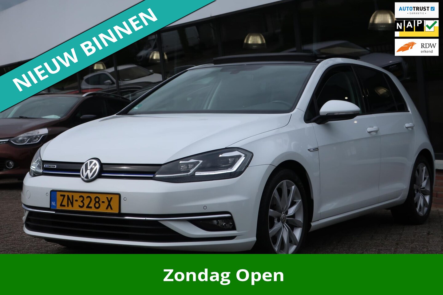 Volkswagen Golf - 1.5 TSI Highline 7.5 2e EIG_LED_PANO_GR-NAVI_PDC V+A_CAM. - AutoWereld.nl