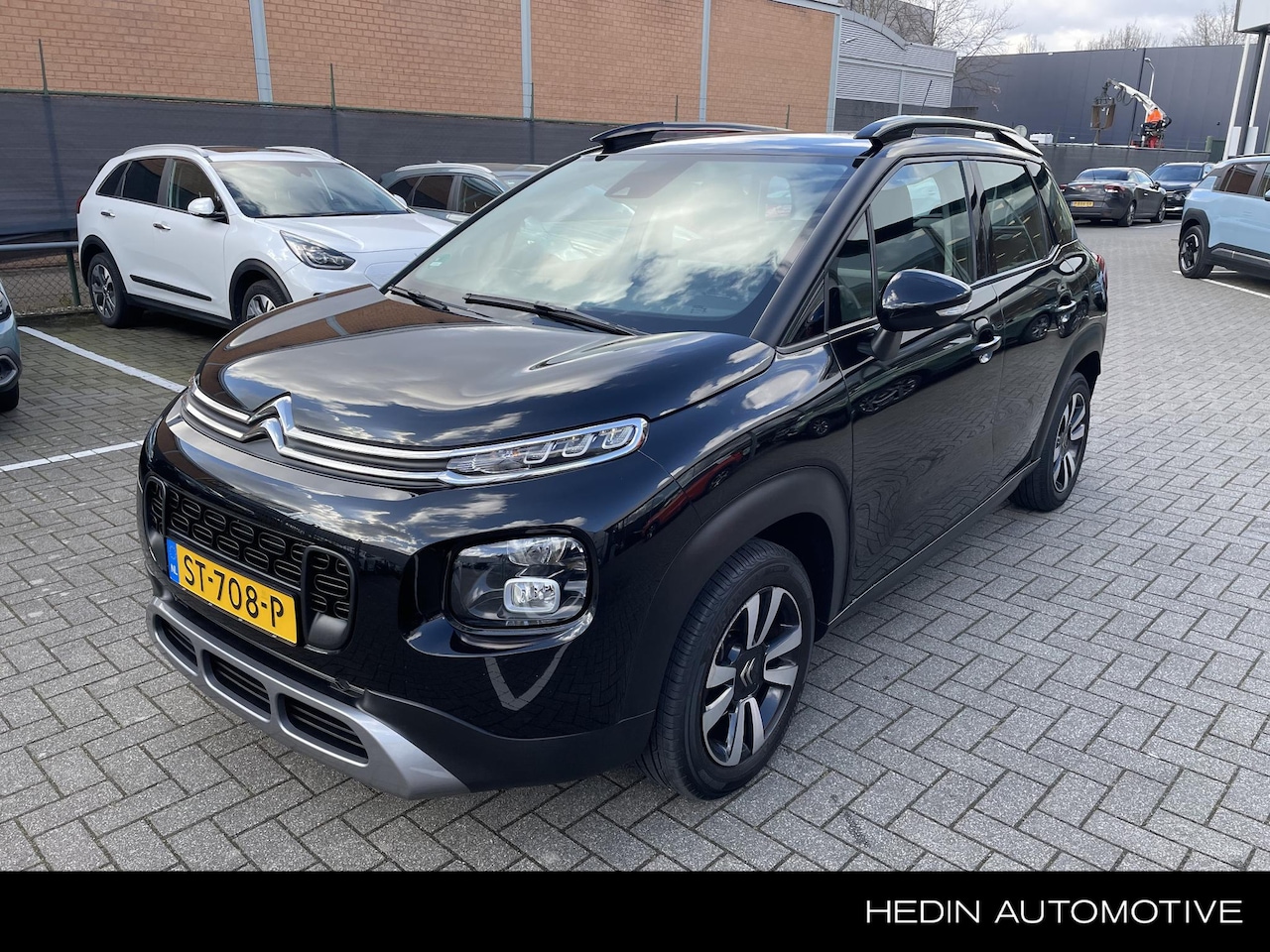 Citroën C3 Aircross - 1.2 PureTech S&S Feel Pack Relax / 1e eigenaar/ dealeronderhouden / trekhaak - AutoWereld.nl