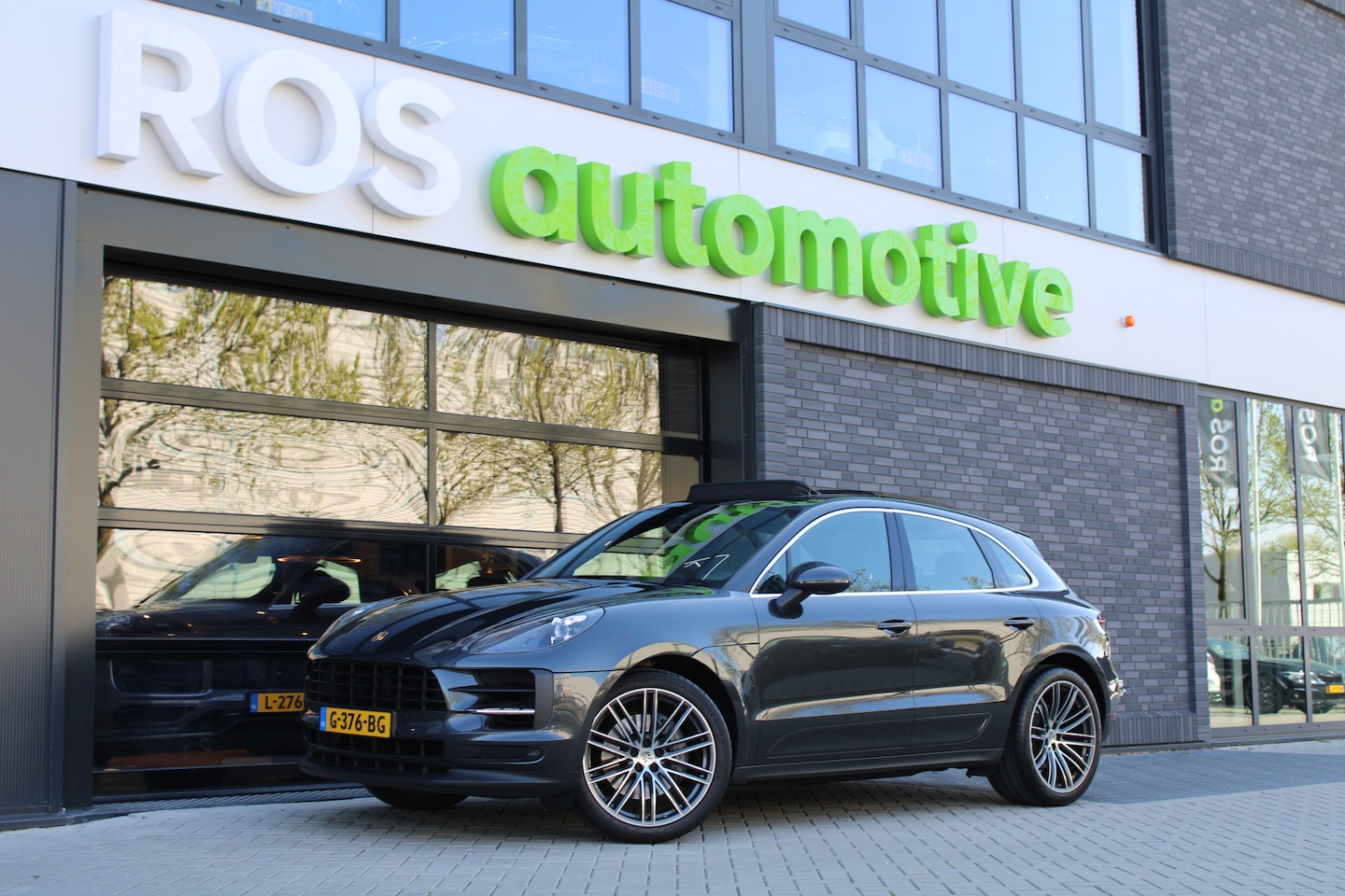 Porsche Macan - 3.0 S | NAP | PANO | LUCHTV | KEYLESS | ELEK.TREKHAAK | STUURVERW | - AutoWereld.nl