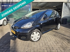 Toyota Aygo - 1.0-12V Comfort Navigator |12MND GARANTIE | ELEC RAMEN | AIRCO | NW APK