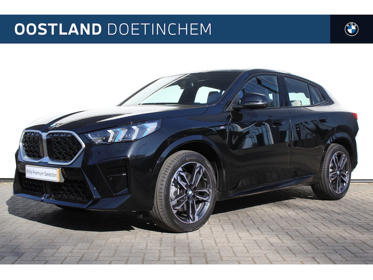 BMW X2 - sDrive20i M Sport Automaat / Sportstoelen / M Adaptief onderstel / Parking Assistant / Sto - AutoWereld.nl