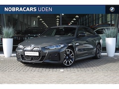 BMW i4 - M50 High Executive / Laserlight / M Adaptief onderstel / Comfort Access / Parking Assistan