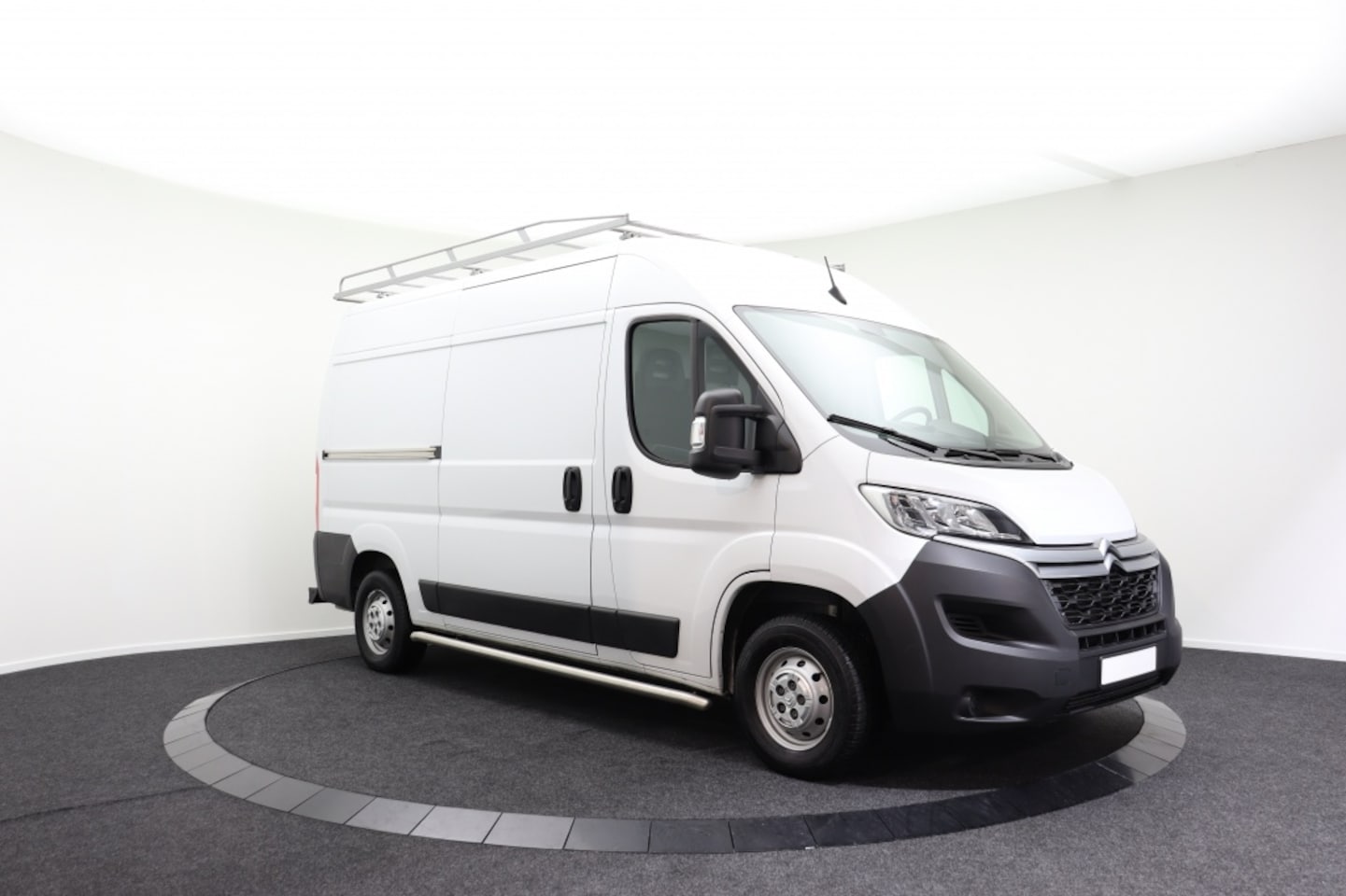 Citroën Jumper - 2.2HDi 140PK L2H2 | FINANCIAL LEASE €399 P/M! | DIRECT LEVERBAAR - AutoWereld.nl