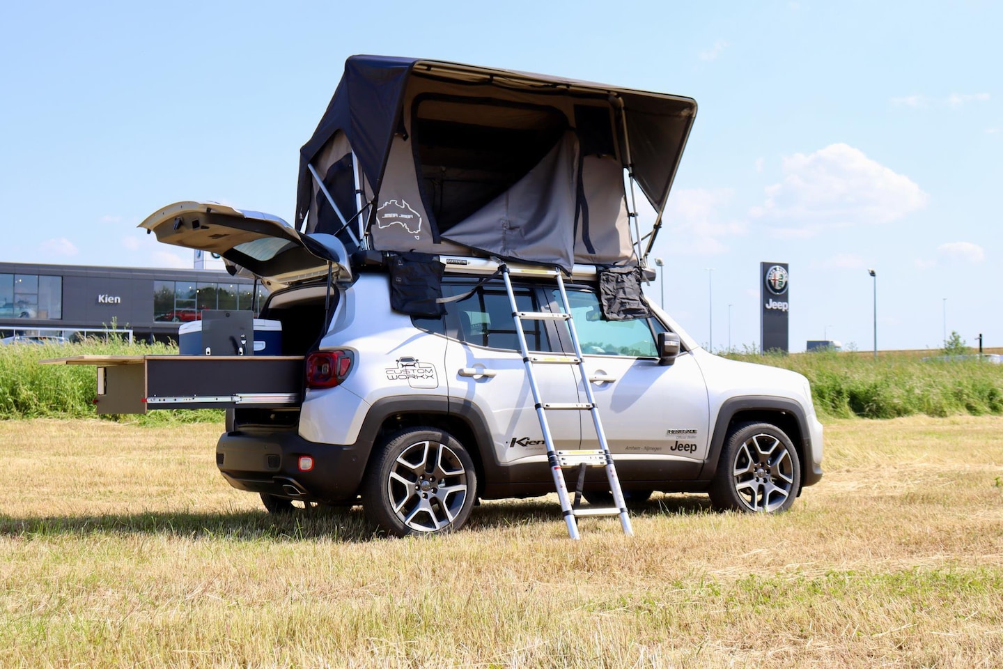 Jeep Renegade - 1.0T-e Limited | Grijs kenteken | DakTent | In bouw keuken | - AutoWereld.nl