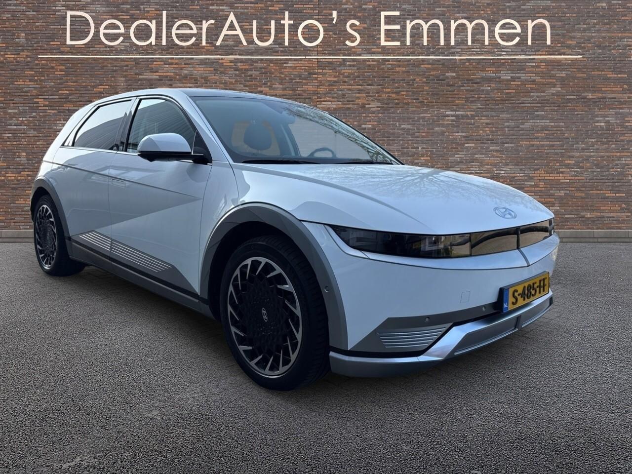 Hyundai IONIQ 5 - Project 45 AWD 73kWh LEDER NAVI LED LMV 44000KM! - AutoWereld.nl