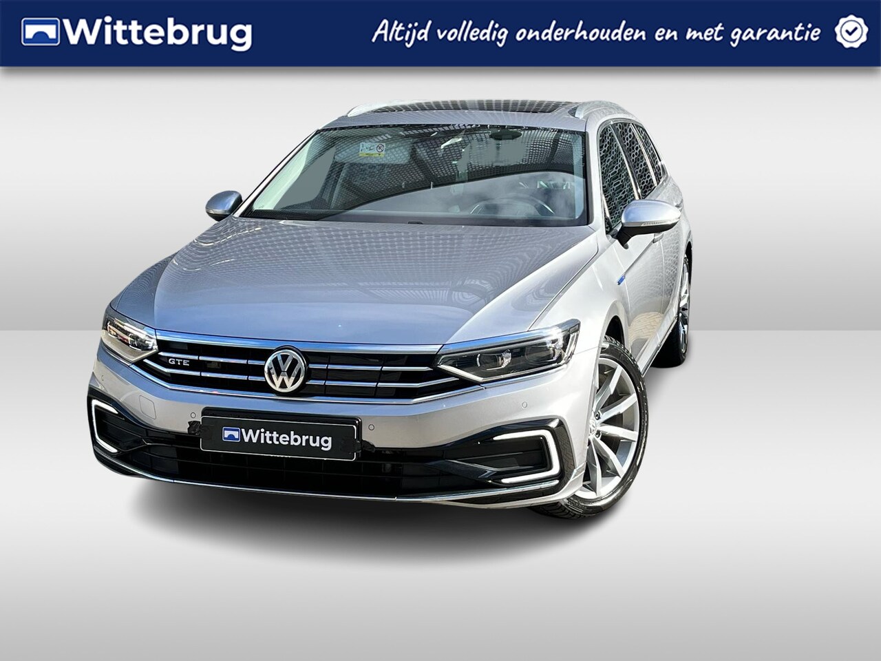 Volkswagen Passat Variant - 1.4 TSI PHEV 218PK GTE Business / Panoramadak / Digitale Cockpit / LED Matrix / Stoelverwa - AutoWereld.nl