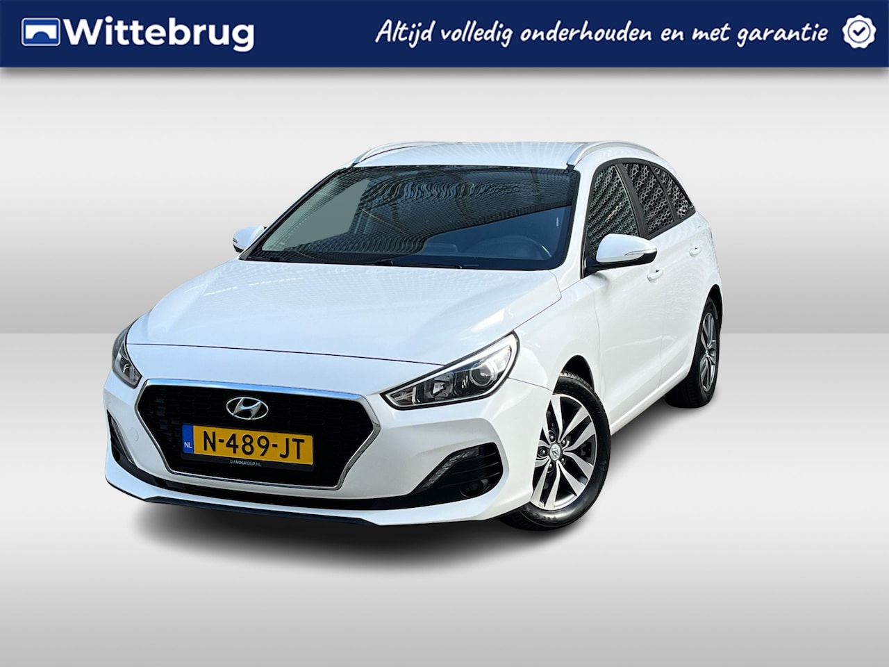 Hyundai i30 Wagon - 1.4 T-GDI Premium / Navigatie / Stoel+stuur verwarming / Parkeersensoren achter / Camera / - AutoWereld.nl