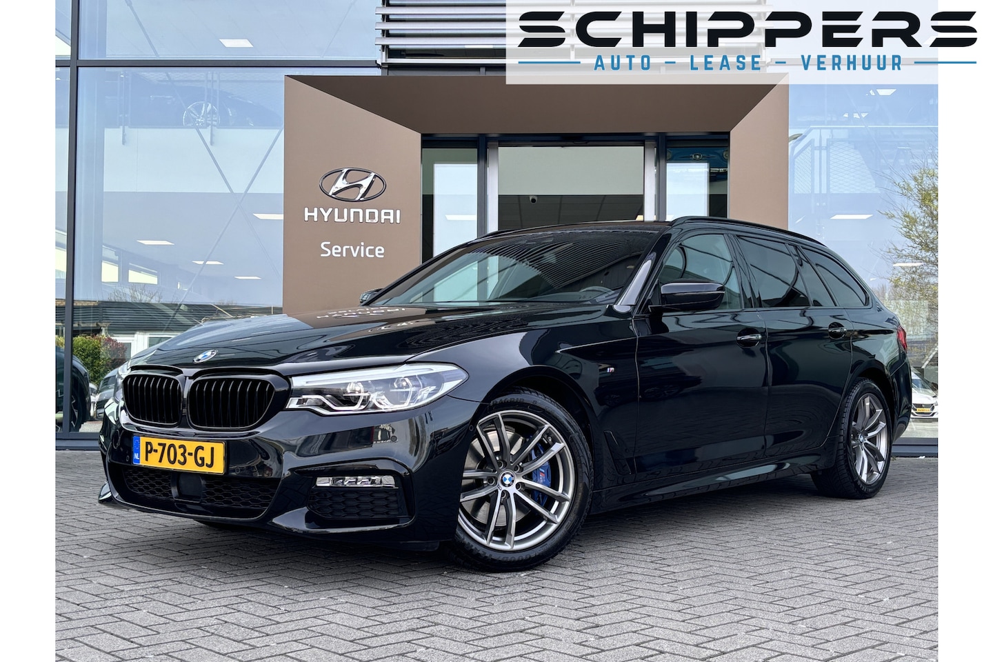 BMW 5-serie Touring - 530i High Executive M-Sport 252pk | Panoramadak - AutoWereld.nl
