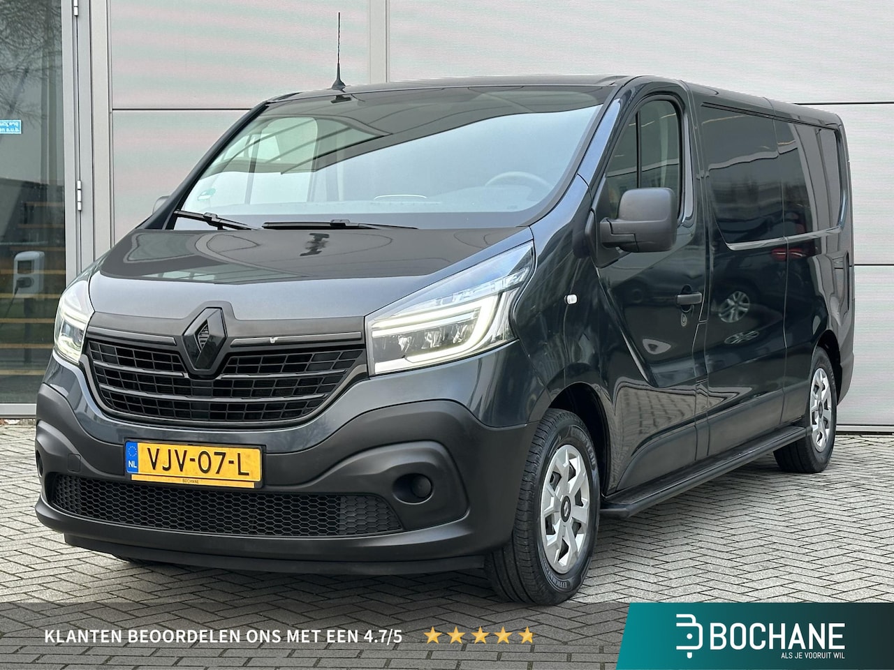 Renault Trafic - 2.0 dCi 145 T29 L2H1 Comfort | AIRCO | NAVIGATIE | SIDEBARS | TREKHAAK | NL-AUTO | PARKEER - AutoWereld.nl