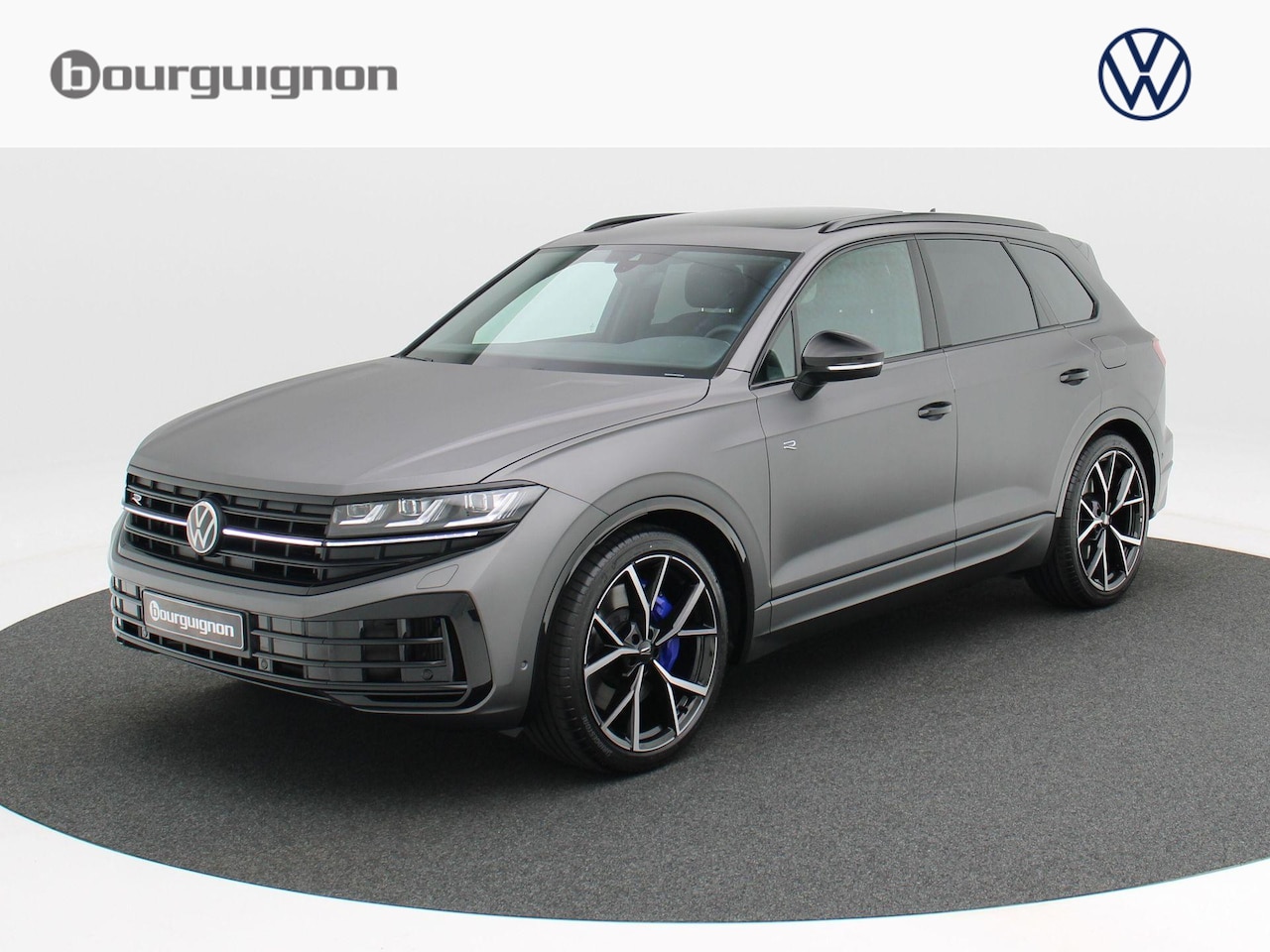 Volkswagen Touareg - R 3.0 eHybid 340 kW / 462 pk SUV 8 vesn. Tiptonic | Soft Close | Luchtvering | 22" Velgen - AutoWereld.nl