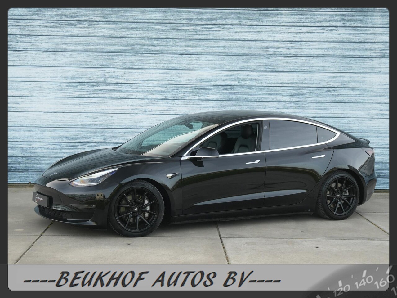 Tesla Model 3 - Long Range RWD Long Range AWD 75 kWh Pano Leer Black 18inch - AutoWereld.nl