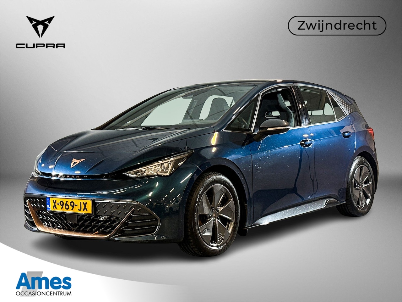 CUPRA Born - Business One 204pk 62 kWh / Voorstoelen verwarmd / Navigatiesysteem / Achteruitrijcamera - AutoWereld.nl