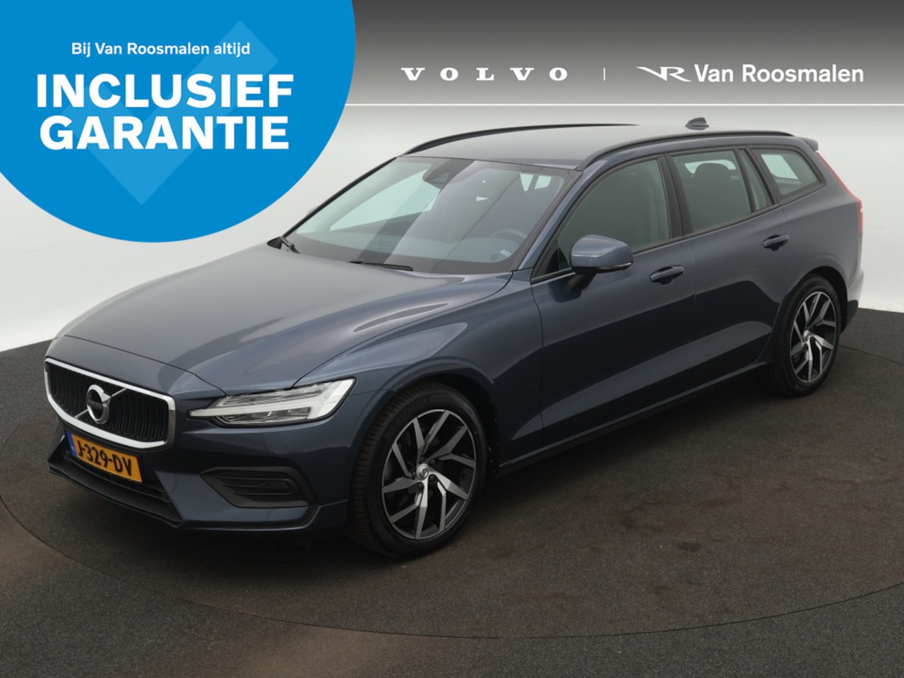 Volvo V60 - 2.0 T4 Momentum | Stoelverwarming | Trekhaak - AutoWereld.nl