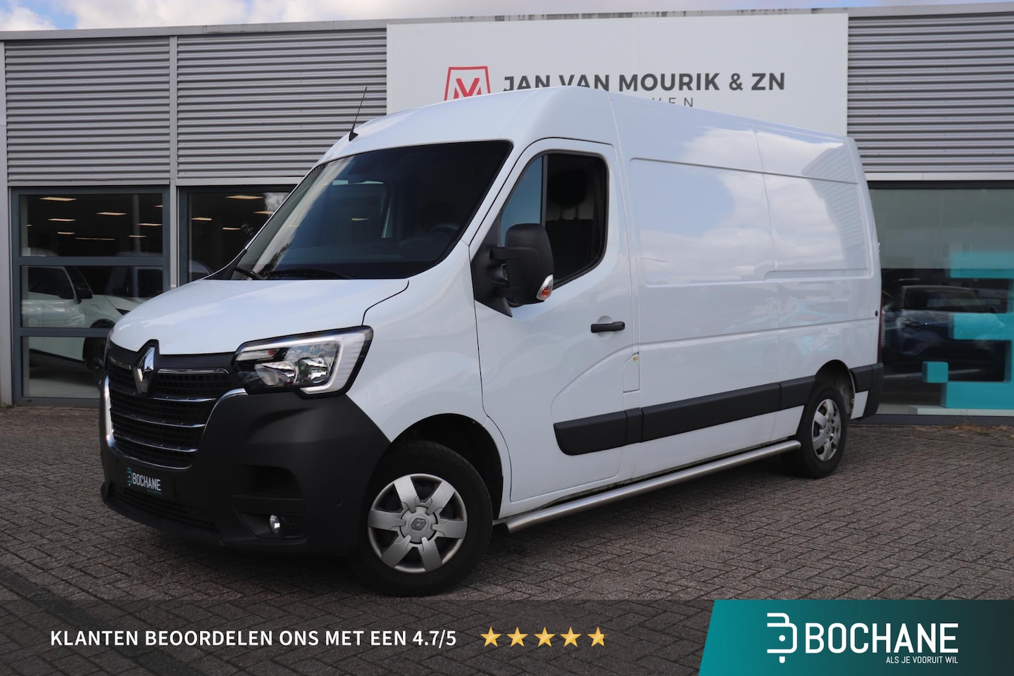 Renault Master - 2.3 dCi 135 T35 L2H2 Work Edition | Navigatie | Trekhaak | Achteruitrijcamera | - AutoWereld.nl
