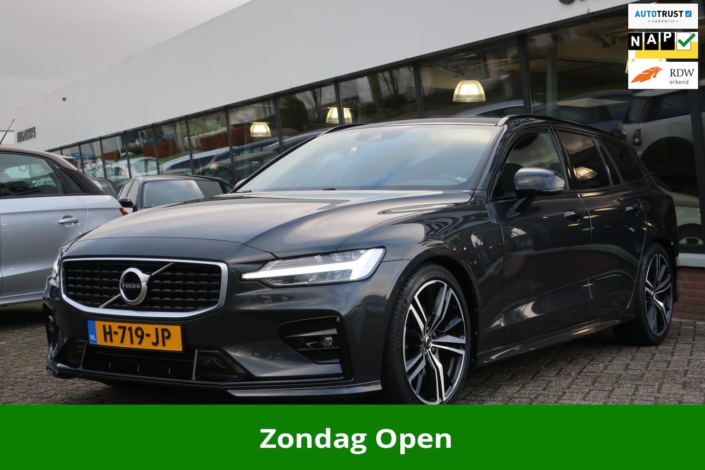 Volvo V60 - 2.0 T4 R-Design 1e EIG_Polestar Engineered_LED_ADAP-CRUIS_360CAM_NAP. - AutoWereld.nl