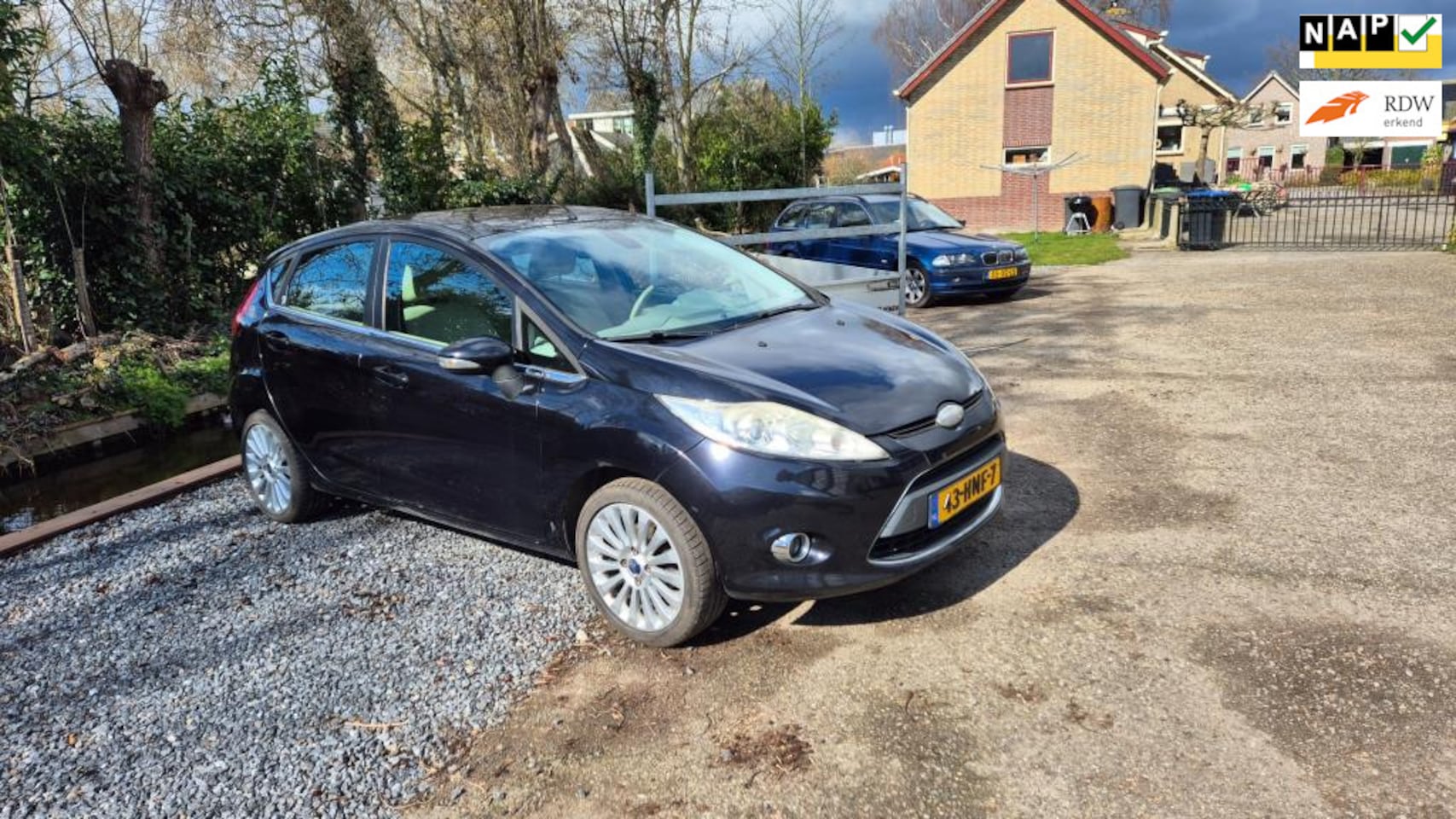 Ford Fiesta - 1.6 Ghia uit 2009 voor export of doe het zelver! - AutoWereld.nl