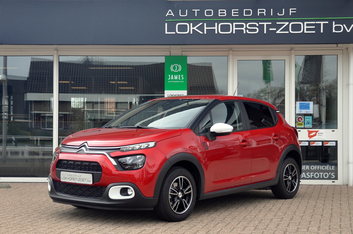 Citroën C3 - 1.2 PureTech You | DAB+ | Bluetooth | 34.000 km | Zeer nette staat! - AutoWereld.nl