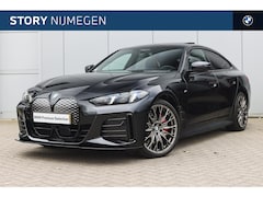 BMW i4 - eDrive35 Gran Coupé High Executive M Sport / Schuif-kanteldak / Adaptieve LED / Parking As