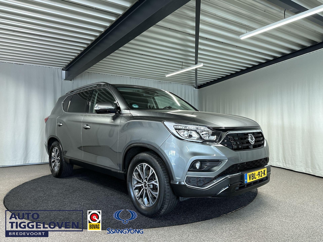 SsangYong Rexton - 2.2 e-XDi Quartz Comfort Pack Automaat | Trekhaak | Leder - AutoWereld.nl