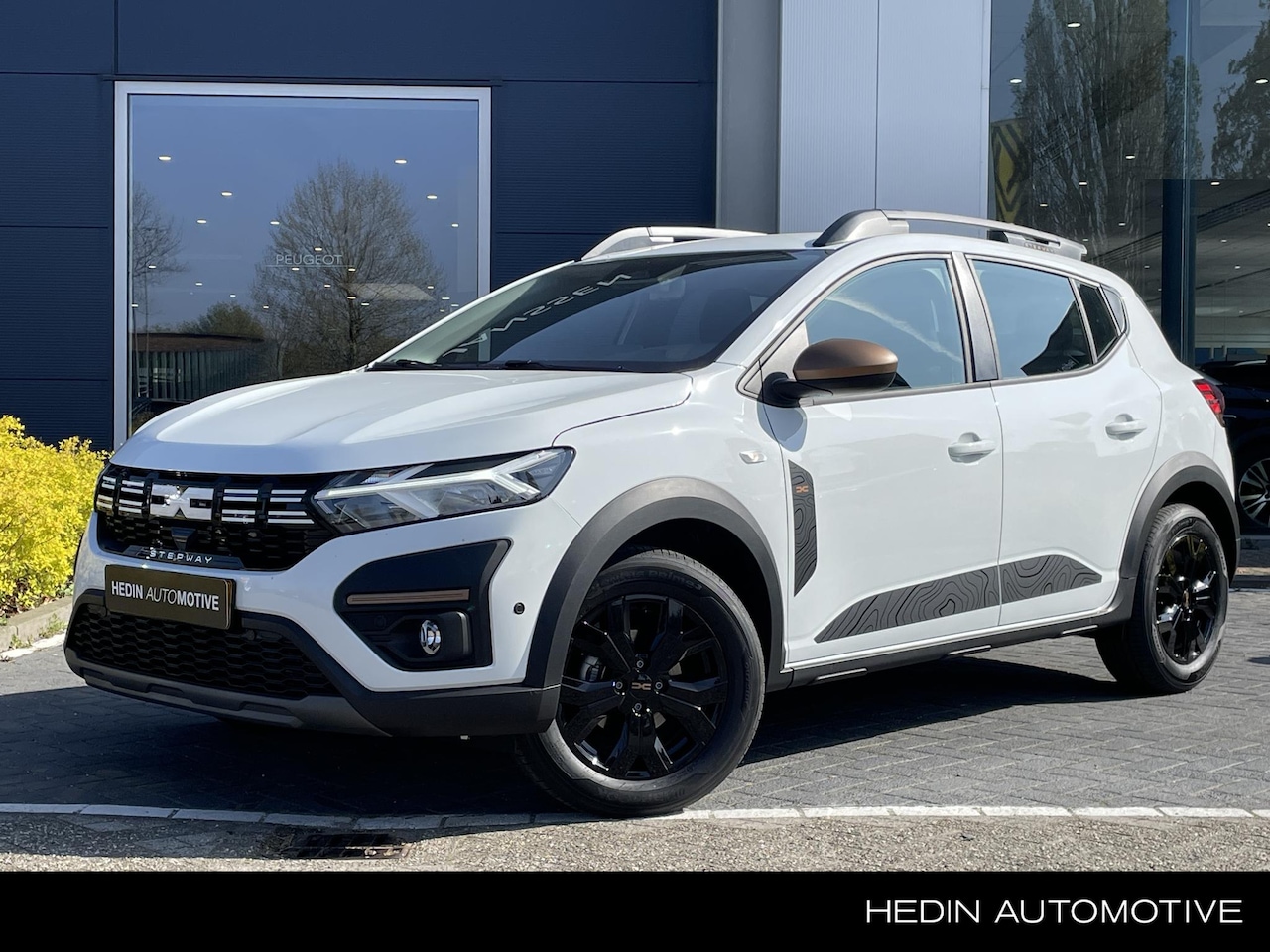 Dacia Sandero Stepway - TCe 100 ECO-G Extreme | Pack Extreme | Direct Leverbaar - AutoWereld.nl