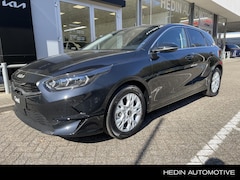Kia Cee'd - Ceed 1.5 T-GDi DynamicPlusLine |direct uit voorraad leverbaar | Vraag naar de voorwaarden