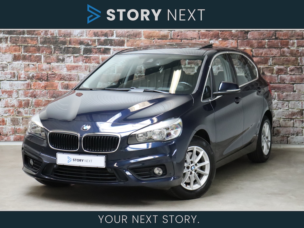 BMW 2-serie Active Tourer - 218i Executive / Panoramadak / Fietsendragerhaak / Elektrisch Verstelbare Stoelen / Head-U - AutoWereld.nl