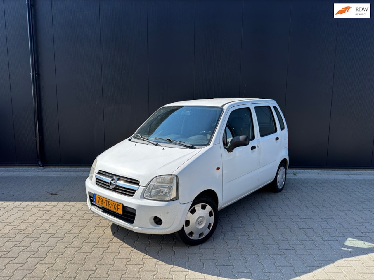 Opel Agila - 1.0-12V Essentia 1.0-12V Essentia - AutoWereld.nl