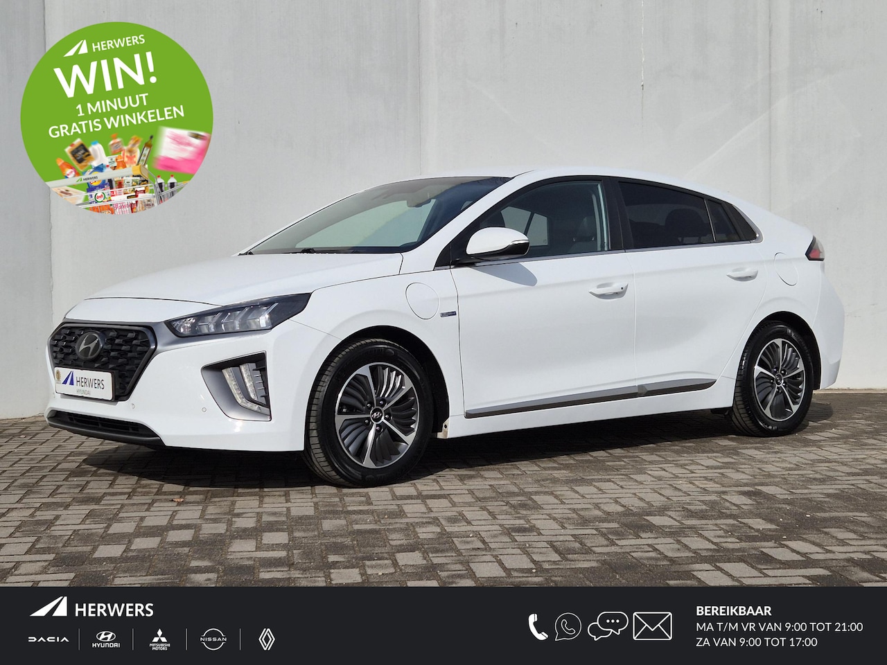 Hyundai IONIQ - 1.6 GDi PHEV Plug-in Premium Automaat / Accu SoH 100% / Stuur-, en Stoelverwarming / Stoel - AutoWereld.nl