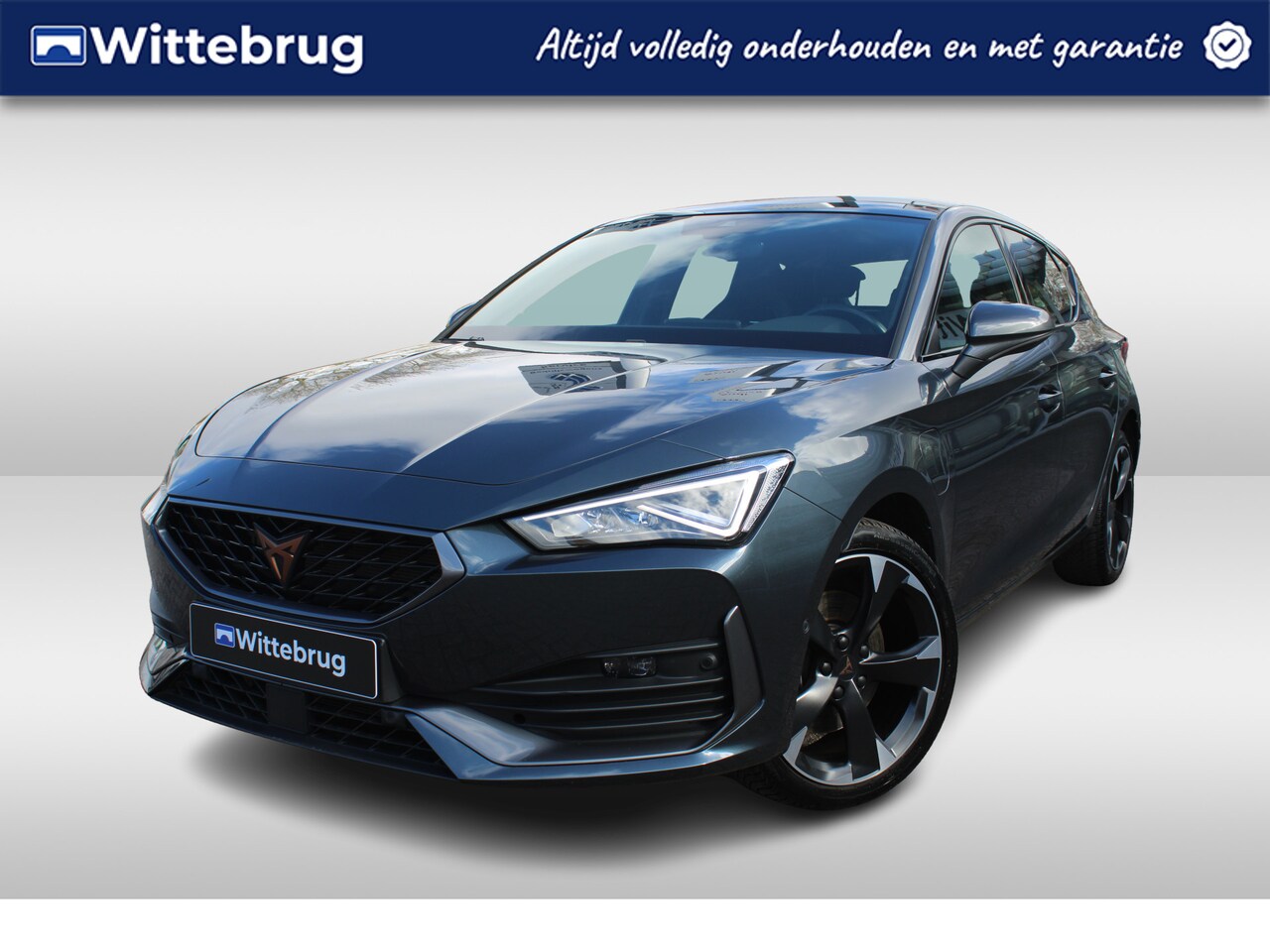 CUPRA Leon - 1.4 e-Hybrid 204pk Performance DSG Automaat / Navigatie / Panorama dak / LM 18 inch / APP - AutoWereld.nl