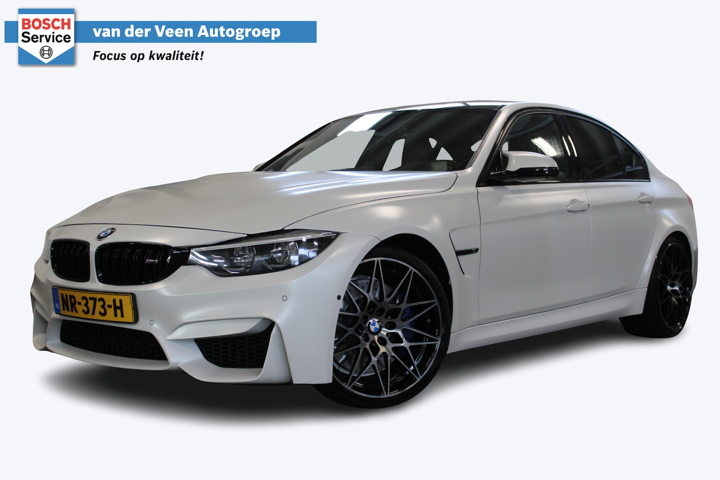 BMW M3 - 3-serie Competition DCTA | 451 PK | Carbon dak | 20'' breedset | Frozen Brilliant White | - AutoWereld.nl
