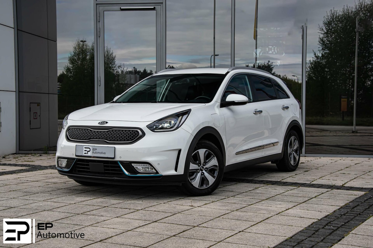 Kia Niro - 1.6 GDi Hybrid Executive|Full Led|VOL|JBL|Trekhaak| - AutoWereld.nl