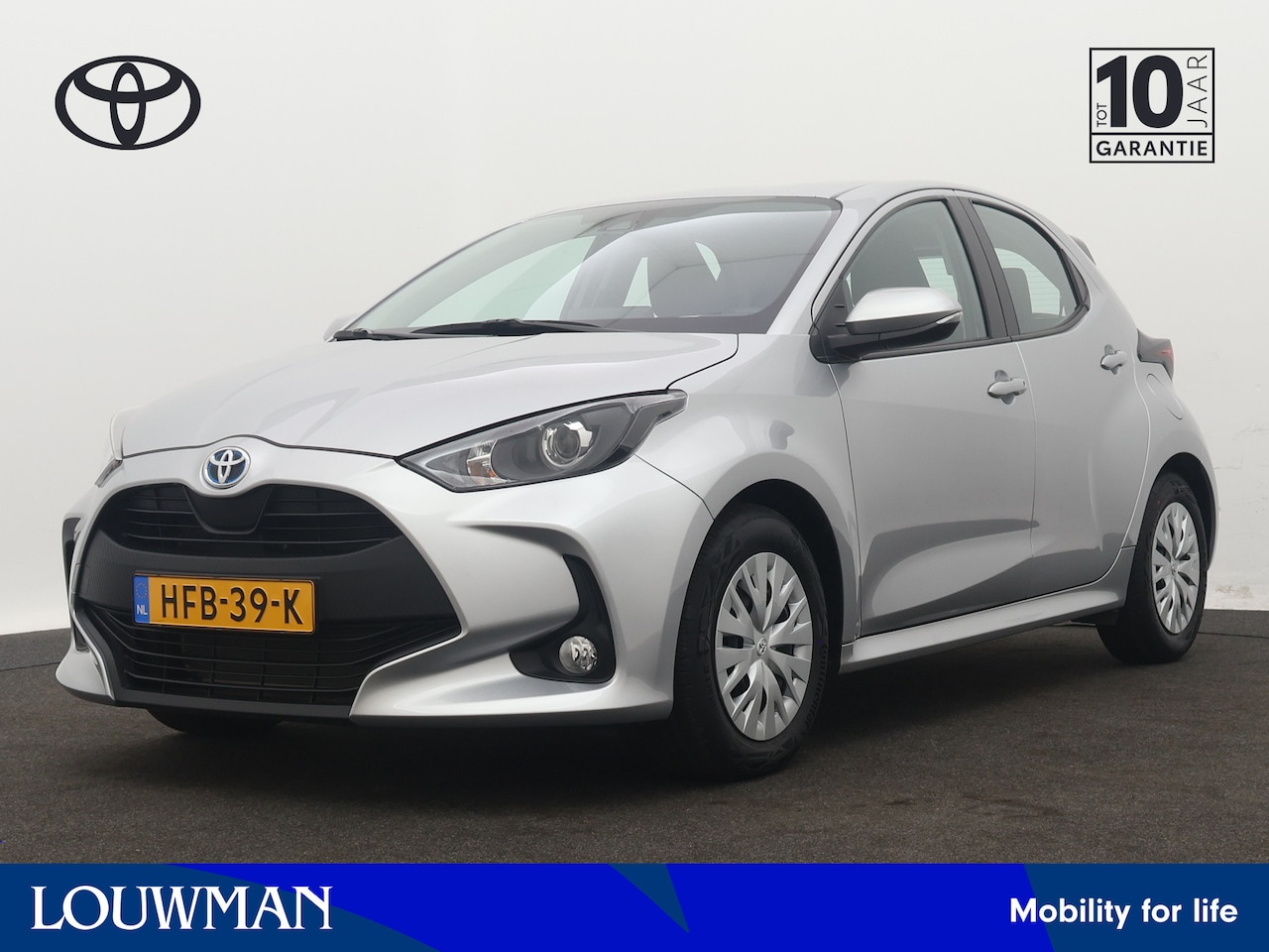 Toyota Yaris - 1.5 Hybrid Active Limited | Navigatie | Camera | Cruise Control Adaptief | Climate Control - AutoWereld.nl