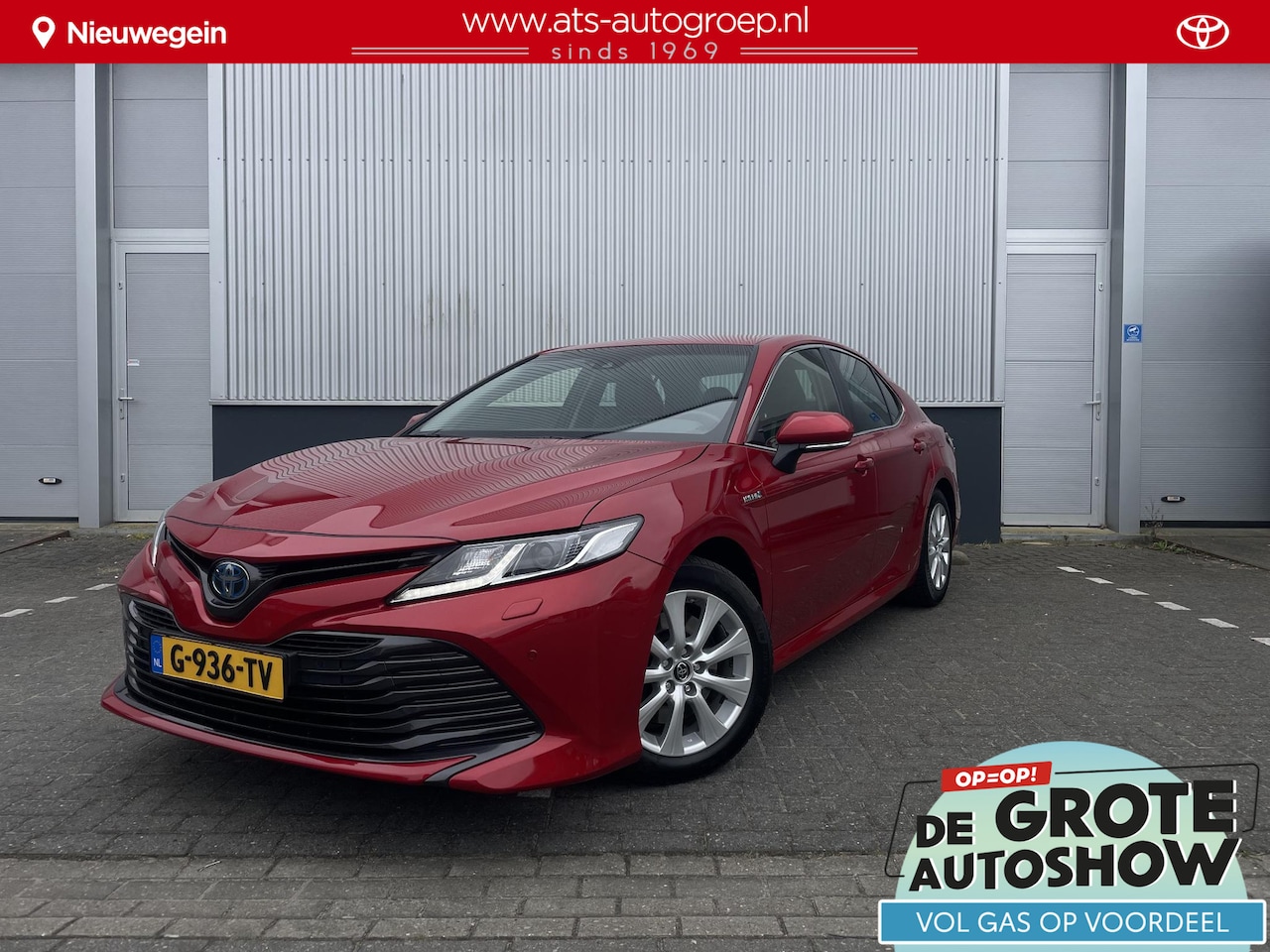 Toyota Camry - 2.5 Hybrid Lounge | Vol leder | Parkeersensoren voor + achter | Origineel Nederlands & eer - AutoWereld.nl