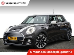 MINI Cooper - 1.5 136pk Chili JCW pakket/ Sportstoelen/ Camera/ HUD/ Stoelverwarming/ Adapt. cruise